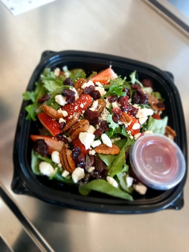 Stawberry Pecan Salad